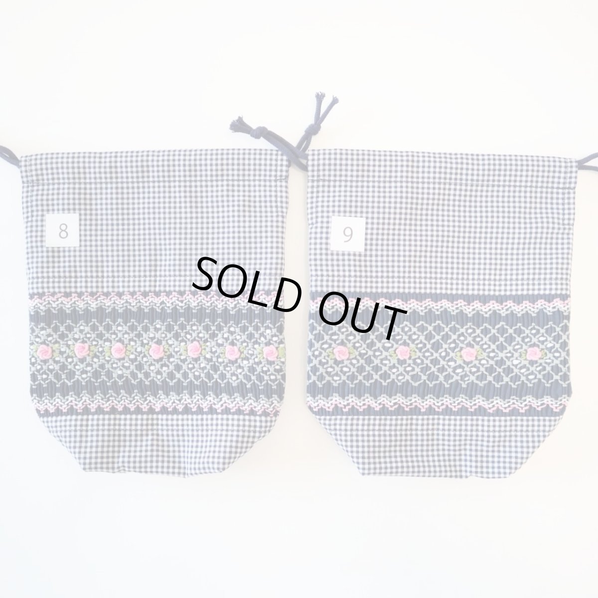 画像3: スモッキング刺繍のミニ巾着 Sサイズ-8~9 (3)