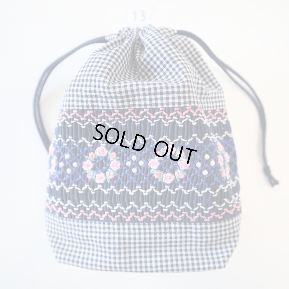 画像1: スモッキング刺繍のミニ巾着 Mサイズ-13 (1)