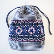 画像1: スモッキング刺繍のミニ巾着 Mサイズ-13 (1)