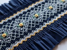画像1: 完成スモッキング刺繍帯・紺 (1)