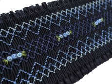 画像1: 完成スモッキング刺繍帯・紺 (1)