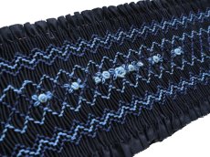 画像1: 完成スモッキング刺繍帯・紺 (1)