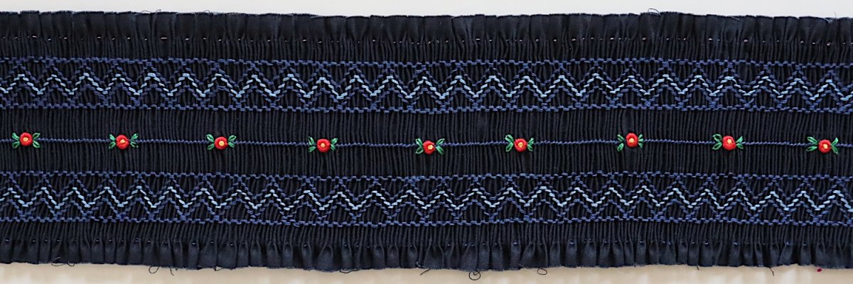 画像2: 完成スモッキング刺繍帯・紺 (2)
