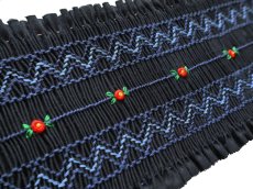 画像1: 完成スモッキング刺繍帯・紺 (1)