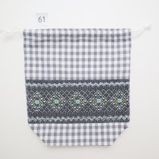 画像2: スモッキング刺繍のミニ巾着 Mサイズ-61 (2)