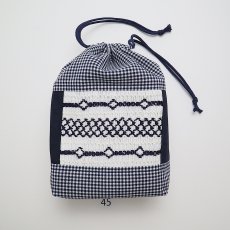 画像1: スモッキング刺繍のミニ巾着 Mサイズ-45 (1)