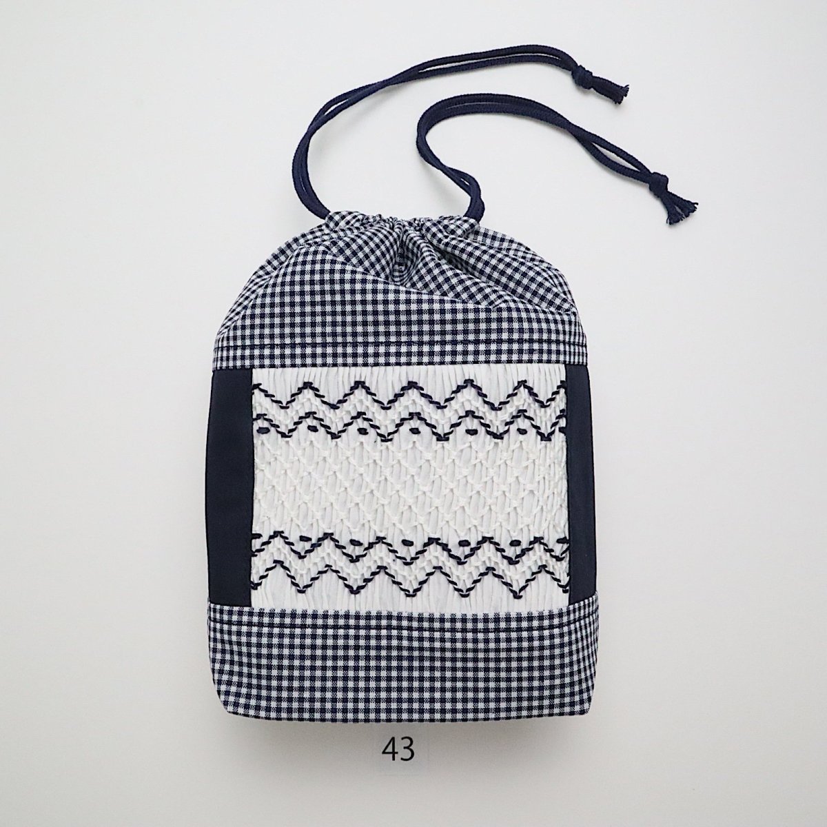 画像1: スモッキング刺繍のミニ巾着 Mサイズ-43 (1)
