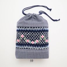 画像1: スモッキング刺繍のミニ巾着 Mサイズ-59 (1)