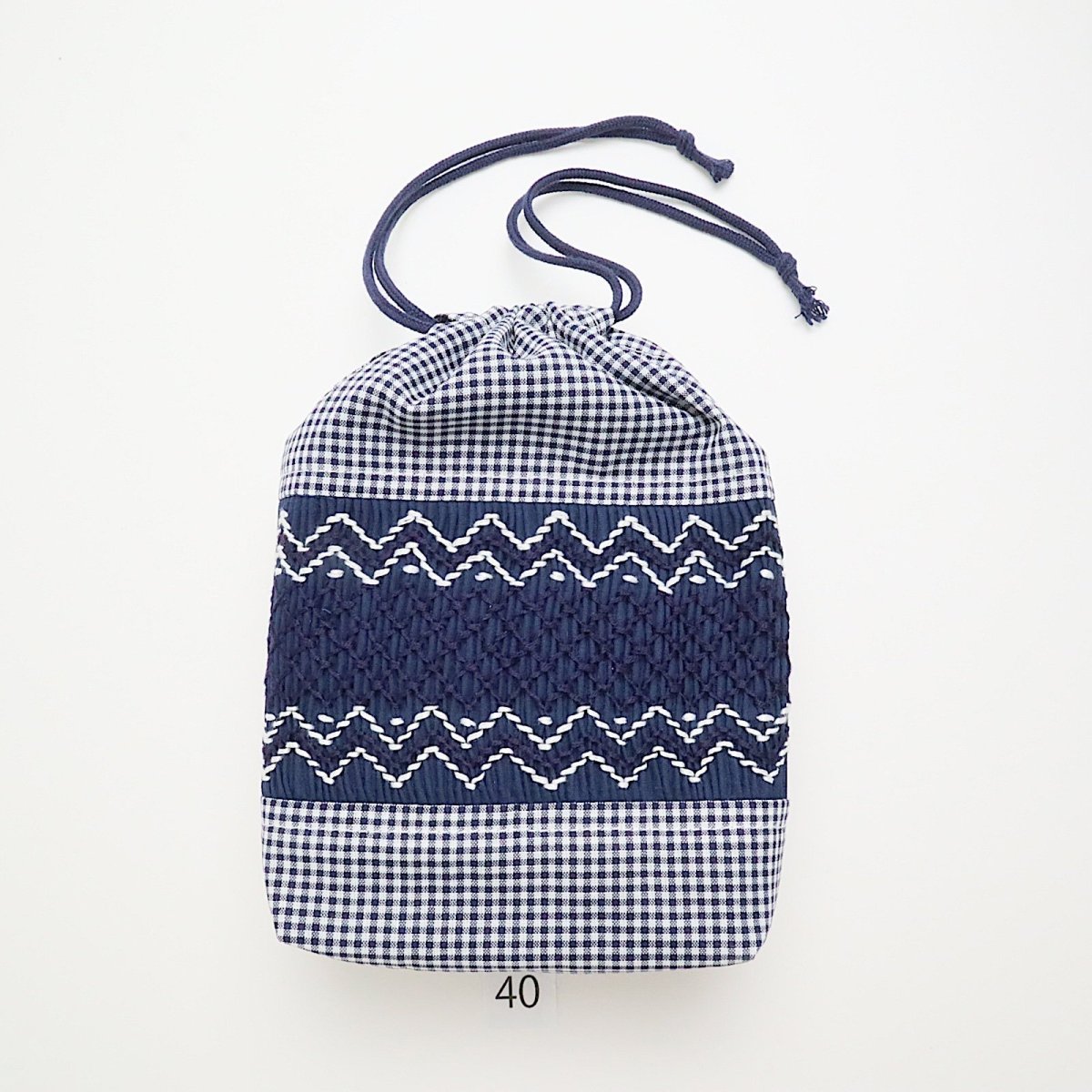 画像1: スモッキング刺繍のミニ巾着 Mサイズ-40 (1)